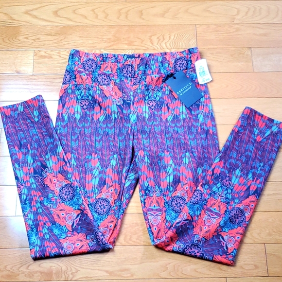 Arkitech by Gusto Leggings Size 8 - Picture 3 of 6